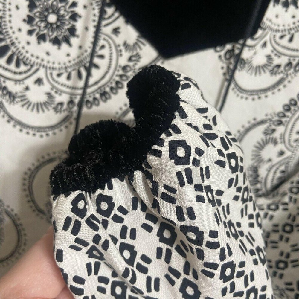 💝Crown & Ivy Black/White Elephant Print Tunic, L/S, Medium - Picture 7 of 11